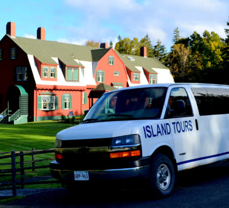 The Jolly Breeze Island Tour of Campobello Island and the Roosevelt House, New Brunswick